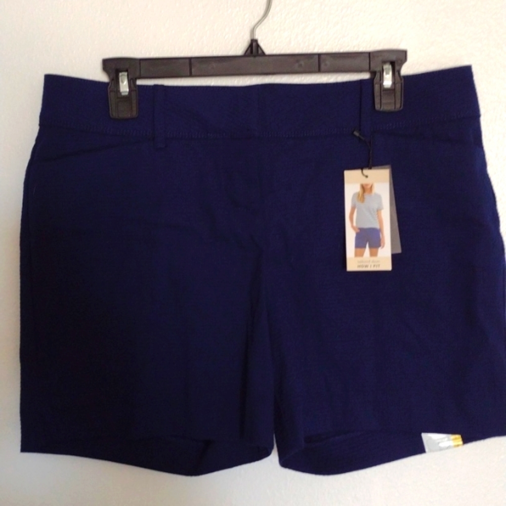 THE Limited Short